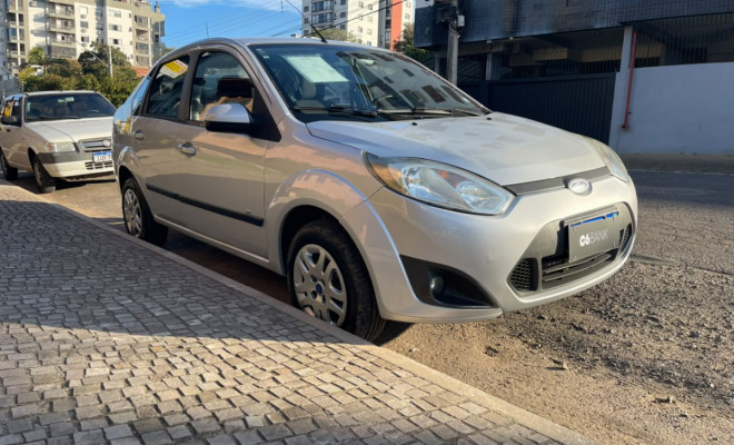 Ford Fiesta 1.6 16V Flex Mec. 5p 2014 Flex