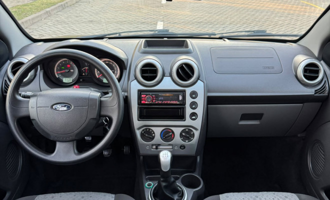 Ford Fiesta SE 1.6 8V Flex 5p 2014 Flex-6