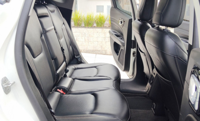 Jeep COMPASS LIMITED T270 1.3 TB 4x2 Flex Aut 2022 Flex-12