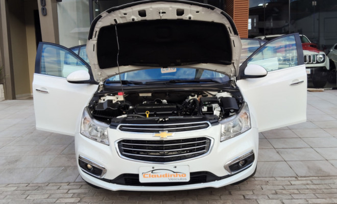 GM - Chevrolet CRUZE HB Sport LTZ 1.8 16V FlexP. 5p Aut 2015 Flex-5