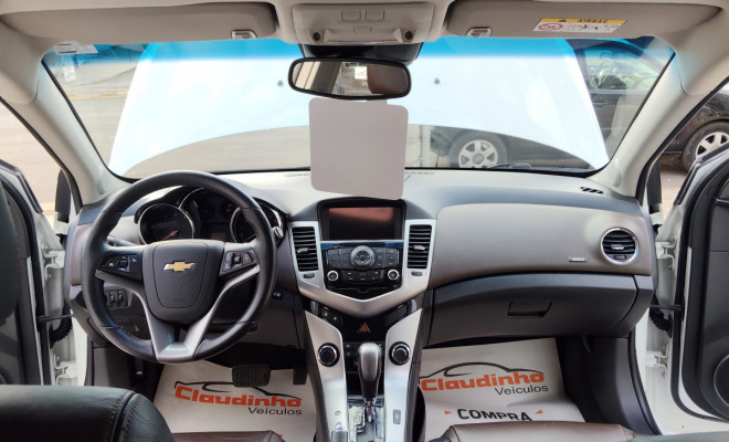 GM - Chevrolet CRUZE HB Sport LTZ 1.8 16V FlexP. 5p Aut 2015 Flex-6