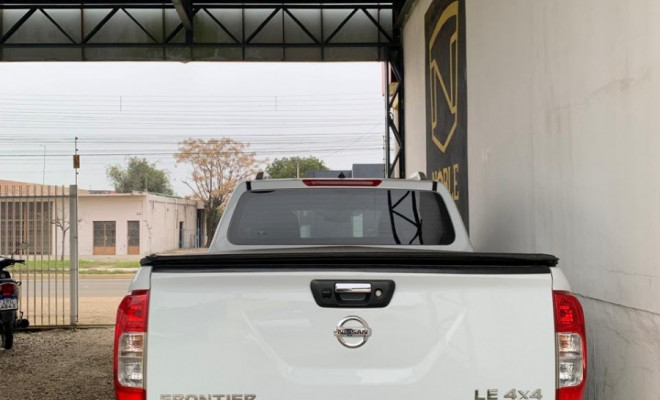 Nissan Frontier LE CD 4x4 2.3 Bi-TB Diesel Aut. 2022 Diesel-2