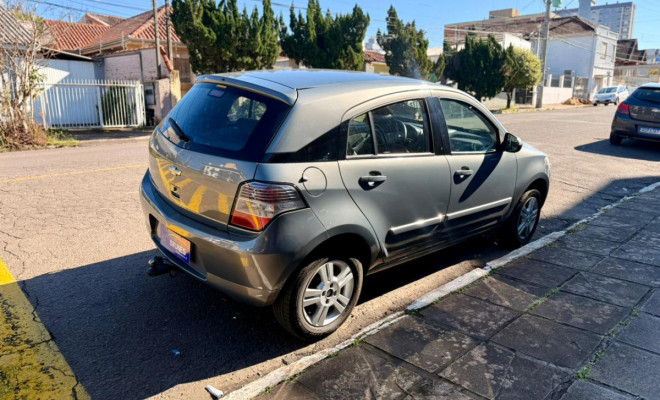 GM - Chevrolet AGILE LTZ 1.4 MPFI 8V FlexPower 5p 2013 Flex-8