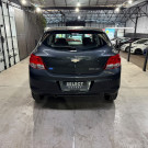 GM - Chevrolet ONIX HATCH Joy 1.0 8V Flex 5p Mec. 2017 Flex-4