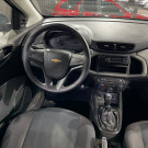 GM - Chevrolet ONIX HATCH Joy 1.0 8V Flex 5p Mec. 2017 Flex-6