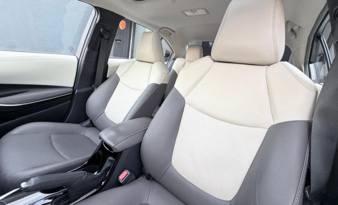 Toyota Corolla ALTIS/A.Premiu. 2.0 Flex 16V Aut 2023 Híbrido-10