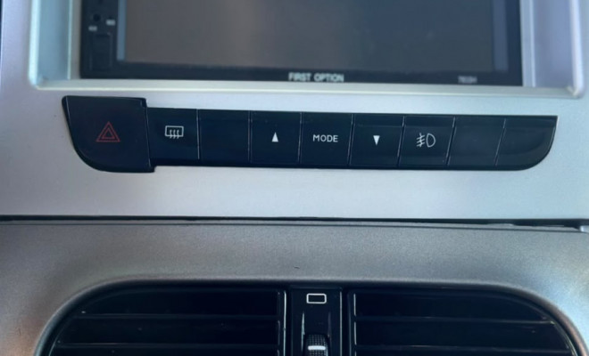 Fiat Idea Advent./ Adv.LOCKER 1.8 mpi Flex 5p 2014 Flex-13
