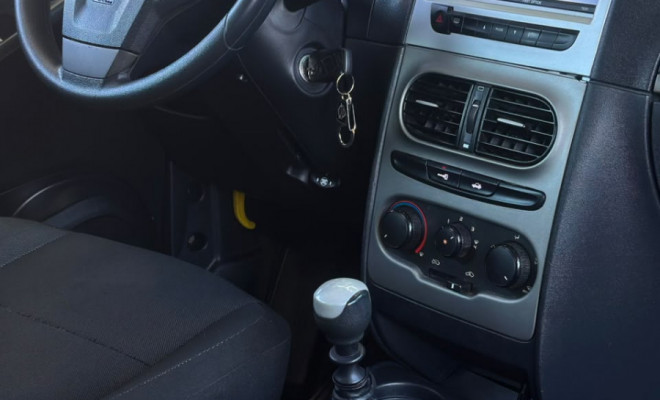 Fiat Idea Advent./ Adv.LOCKER 1.8 mpi Flex 5p 2014 Flex-10
