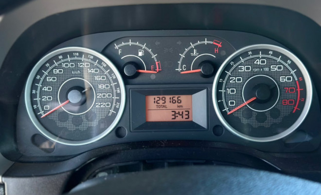 Fiat Idea Advent./ Adv.LOCKER 1.8 mpi Flex 5p 2014 Flex-12