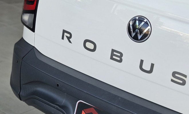 VW - VolksWagen Saveiro Robust 1.6 Total Flex 16V  2025 Flex-16
