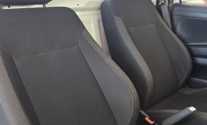 VW - VolksWagen Saveiro Robust 1.6 Total Flex 16V  2025 Flex-12