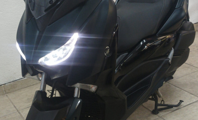 YAMAHA XMAX 250 ABS 2024 Gasolina-0