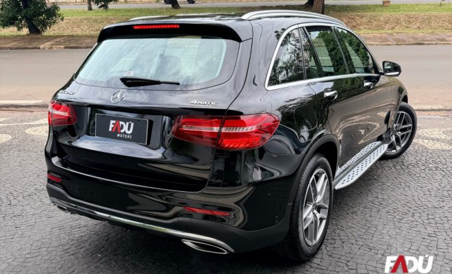 Mercedes-Benz GLC 250 Highway 4MATIC 2.0 TB Aut. 2019 Gasolina-8