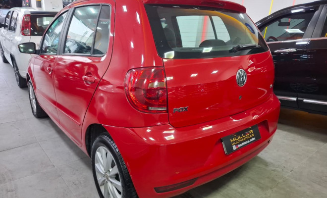 VW - VolksWagen Fox 1.6 Mi Total Flex 8V 5p 2013 Flex - COMPLETO-4