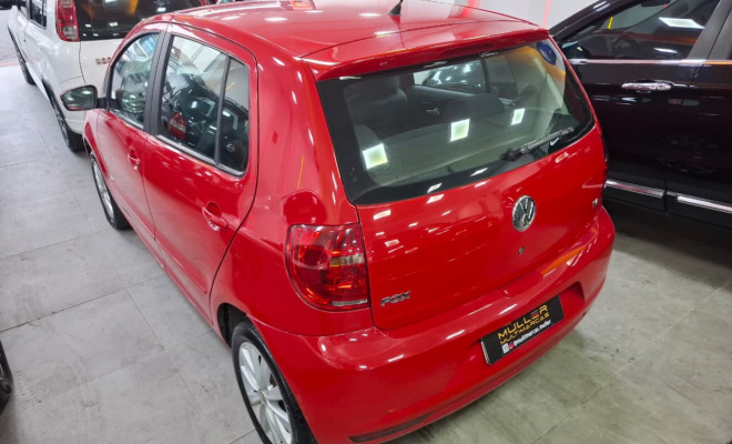 VW - VolksWagen Fox 1.6 Mi Total Flex 8V 5p 2013 Flex - COMPLETO-23