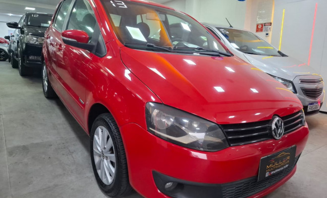 VW - VolksWagen Fox 1.6 Mi Total Flex 8V 5p 2013 Flex - COMPLETO