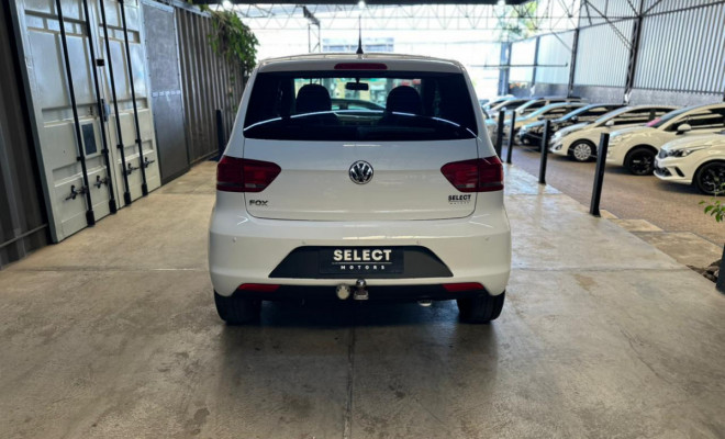 VW - VolksWagen Fox Trendline 1.0 Flex 8V 5p 2015 Flex-4