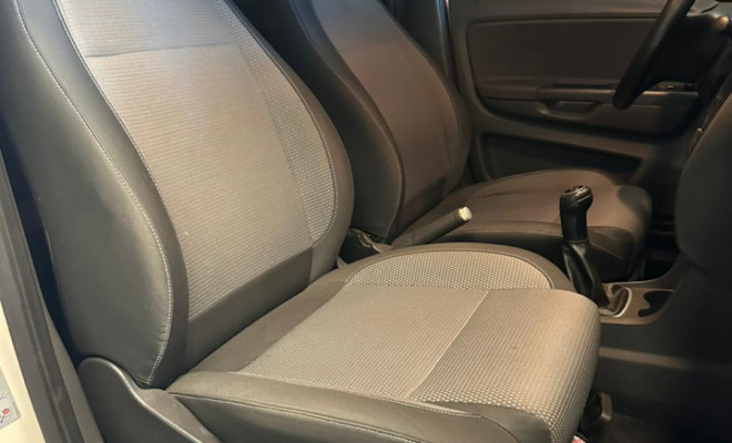 VW - VolksWagen SPACEFOX 1.6/ 1.6 Trend Total Flex 8V 5p 2012 Flex-12