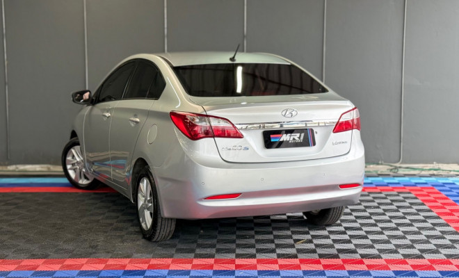 Hyundai HB20S Premium 1.6 Flex 16V Mec. 4p 2014 Flex-1