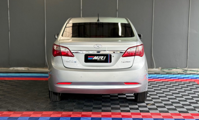 Hyundai HB20S Premium 1.6 Flex 16V Mec. 4p 2014 Flex-4