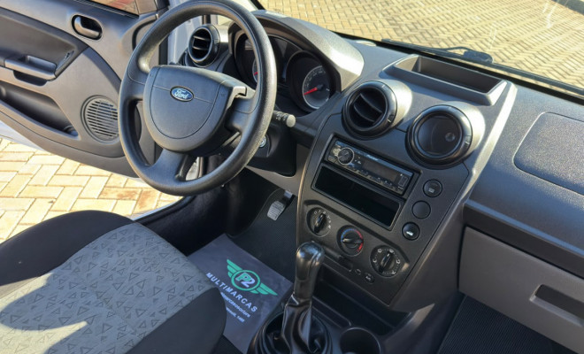 Ford Fiesta Sed. 1.6 8V Flex 4p 2011 Flex-5