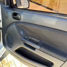 Ford Fiesta Sed. 1.6 8V Flex 4p 2011 Flex-8