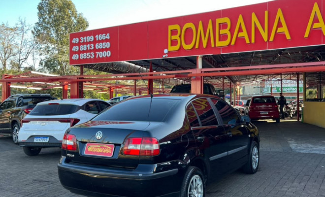 VW - VolksWagen Polo Sed./Sed. COMF. 2.0/2.0 Flex 8V 4p 2006 Flex-3