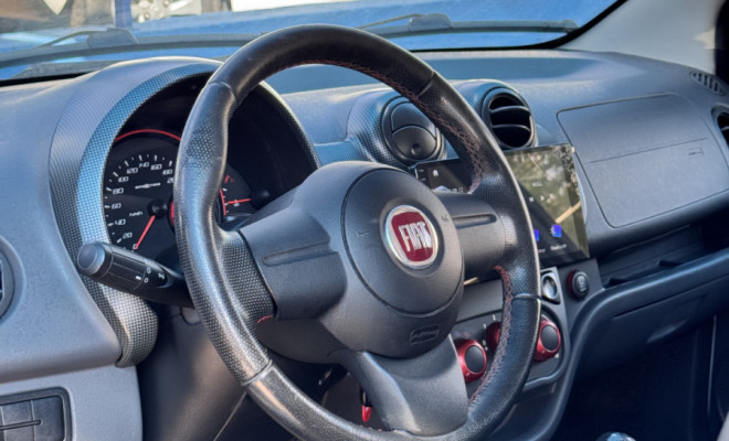 Fiat UNO SPORTING 1.4 EVO Fire Flex 8V 4p 2014 Flex-8