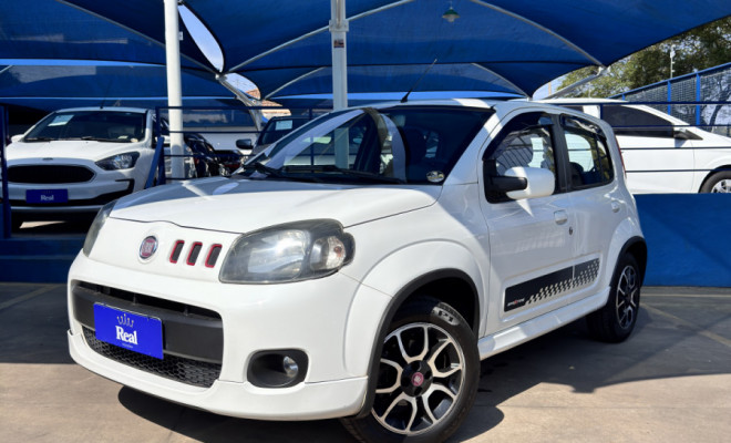 Fiat UNO SPORTING 1.4 EVO Fire Flex 8V 4p 2014 Flex