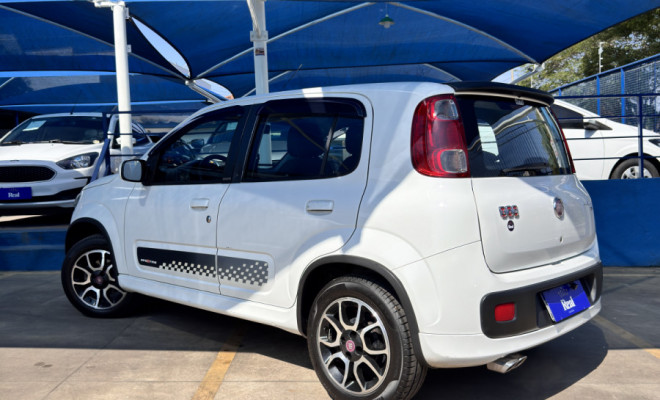 Fiat UNO SPORTING 1.4 EVO Fire Flex 8V 4p 2014 Flex-4