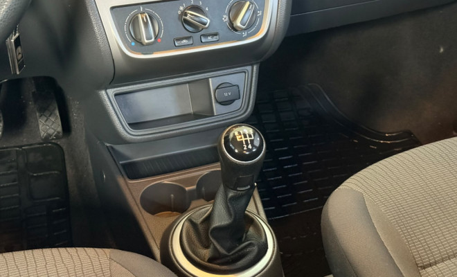 VW - VolksWagen VOYAGE 1.0/1.0 City Mi Total Flex 8V 4p 2014 Flex-6