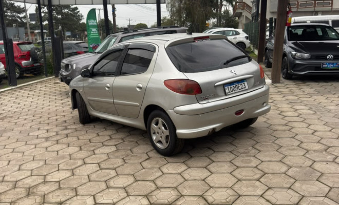 Peugeot 206 Techno/ Feline 1.6/ 1.6 Flex 16V 5p 2008 Flex-2