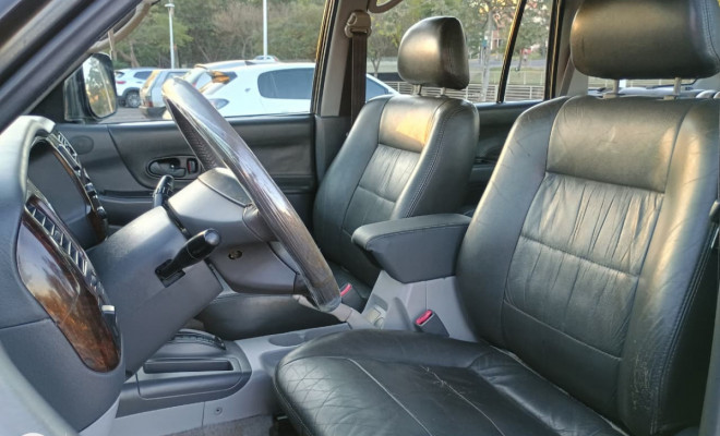 Mitsubishi Pajero Sport 3.0 4x2 V6 Mec./Aut. 2001 Gasolina-4