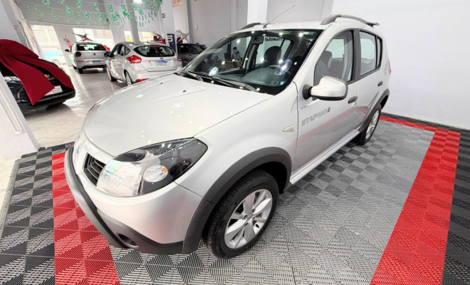 Renault SANDERO STEPWAY Hi-Flex 1.6 16V 5p 2010 Flex-1