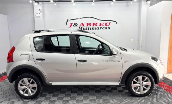 Renault SANDERO STEPWAY Hi-Flex 1.6 16V 5p 2010 Flex-5