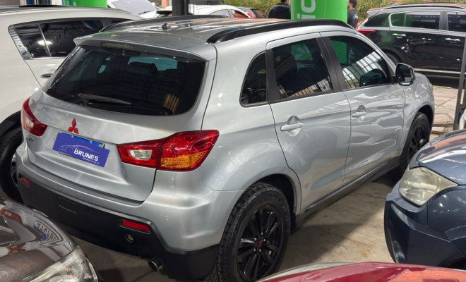 Mitsubishi ASX 2.0 16V 160cv Aut. 2011 Gasolina-4