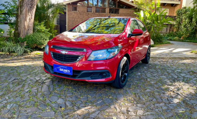 GM - Chevrolet ONIX HATCH LT 1.4 8V FlexPower 5p Mec. 2014 Flex-3