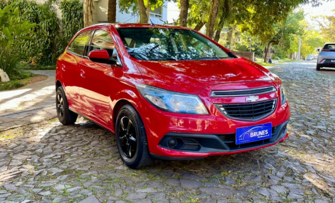 GM - Chevrolet ONIX HATCH LT 1.4 8V FlexPower 5p Mec. 2014 Flex