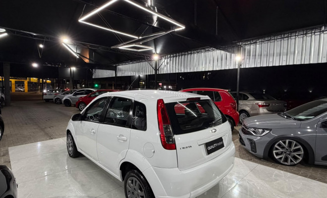 Ford Fiesta SE 1.0 8V Flex 5p 2014 Flex-4