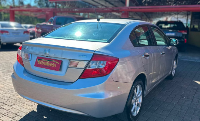 Honda Civic Sedan EXS 1.8/1.8 Flex 16V Aut. 4p 2013 Flex-3