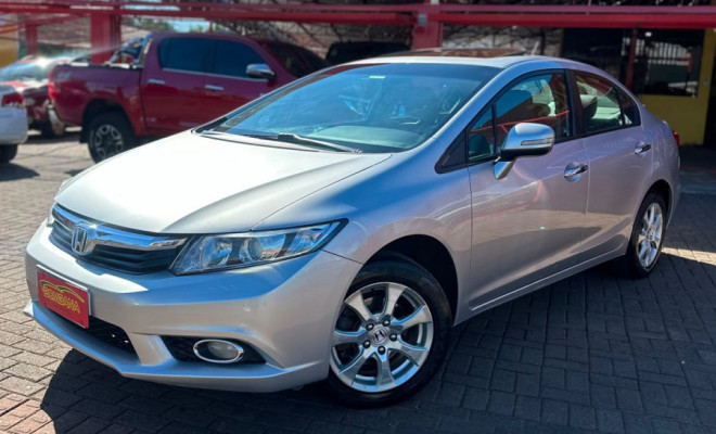 Honda Civic Sedan EXS 1.8/1.8 Flex 16V Aut. 4p 2013 Flex