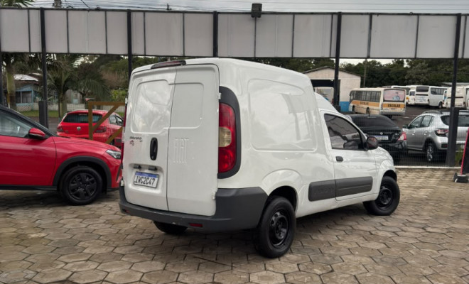Fiat Fiorino Furgão Celeb. EVO 1.4 Flex 8V 2p 2015 Flex-2