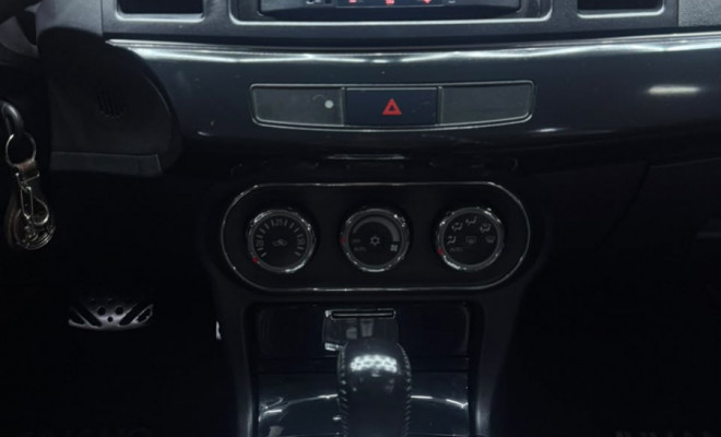 Mitsubishi Lancer GT 2.0 16V 160cv Aut. 2012 Gasolina-7