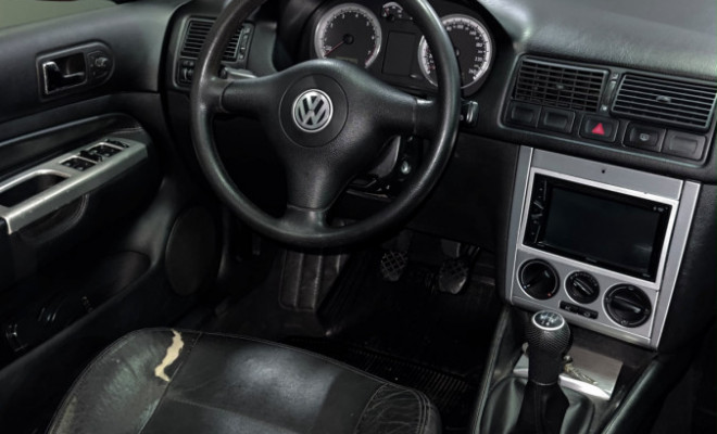 VW - VolksWagen Golf Flash 1.6 Mi/1.6 Mi Tot. Flex 8V 4p 2006 Flex-2