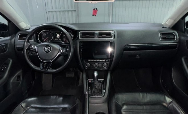 VW - VolksWagen JETTA Highline 2.0 TSI 16V 4p Tiptronic 2016 Gasolina-3