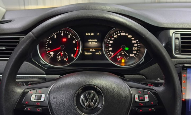 VW - VolksWagen JETTA Highline 2.0 TSI 16V 4p Tiptronic 2016 Gasolina-8