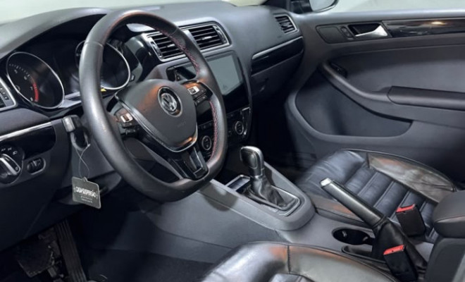 VW - VolksWagen JETTA Highline 2.0 TSI 16V 4p Tiptronic 2016 Gasolina-1