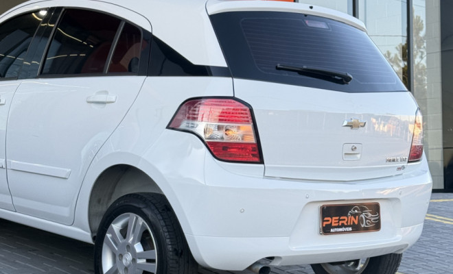 GM - Chevrolet AGILE LTZ 1.4 MPFI 8V FlexPower 5p 2012 Flex-8