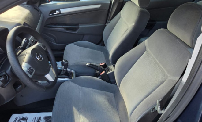 GM - Chevrolet Vectra Elegan. 2.0 MPFI 8V FlexPower Mec 2010 Flex-8