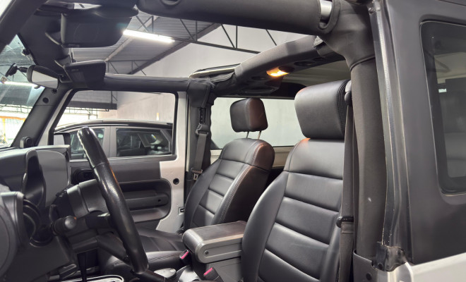 Jeep Wrangler Sport 3.8 V6 199cv 2010 Gasolina-7